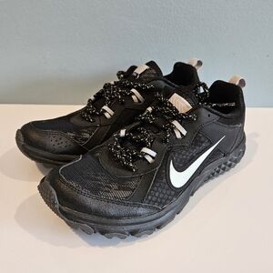 Nike Wild Trail H2O Repel Sneakers 6.5